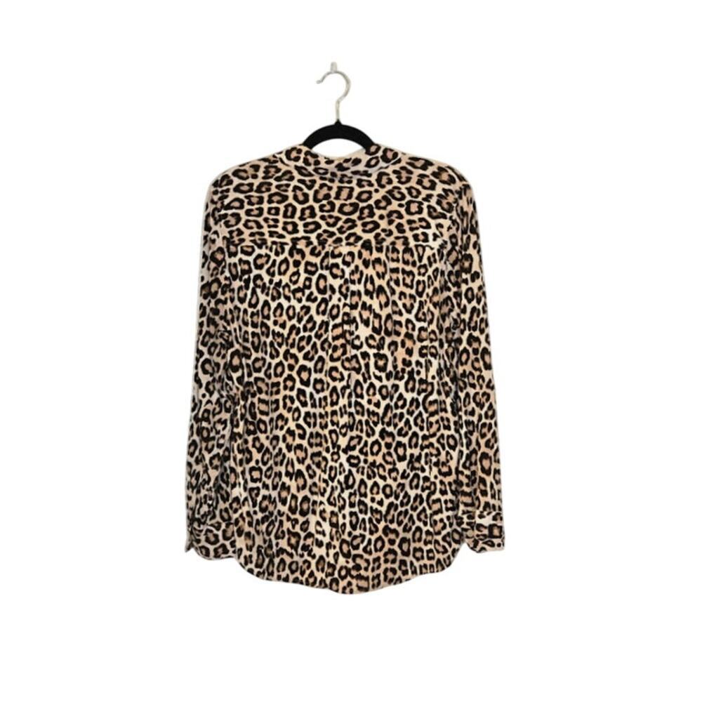 Chico's Womens Animal Print Button Up Top Size Medium Tan/Black Preppy Bohemian - Picture 2 of 6